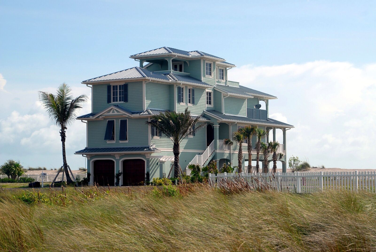 Nikon D200 sample photo. Multi family, beach home photography