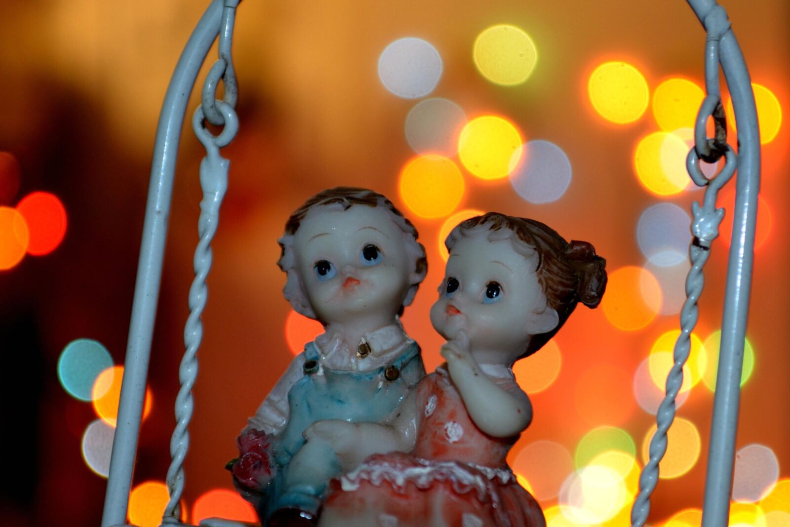 Nikon D5100 sample photo. Love, romance, toy, childhood photography