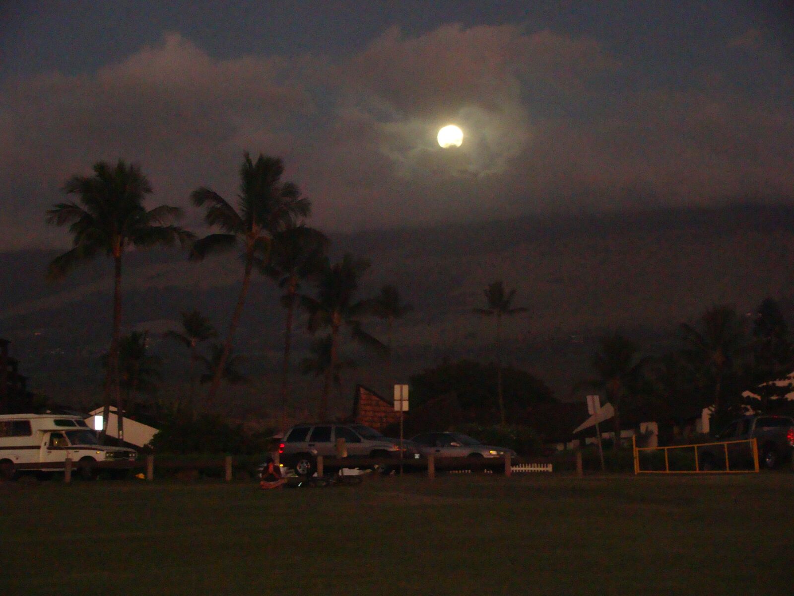 Sony Cyber-shot DSC-H50 sample photo. Sunset, hawaii, vacation photography