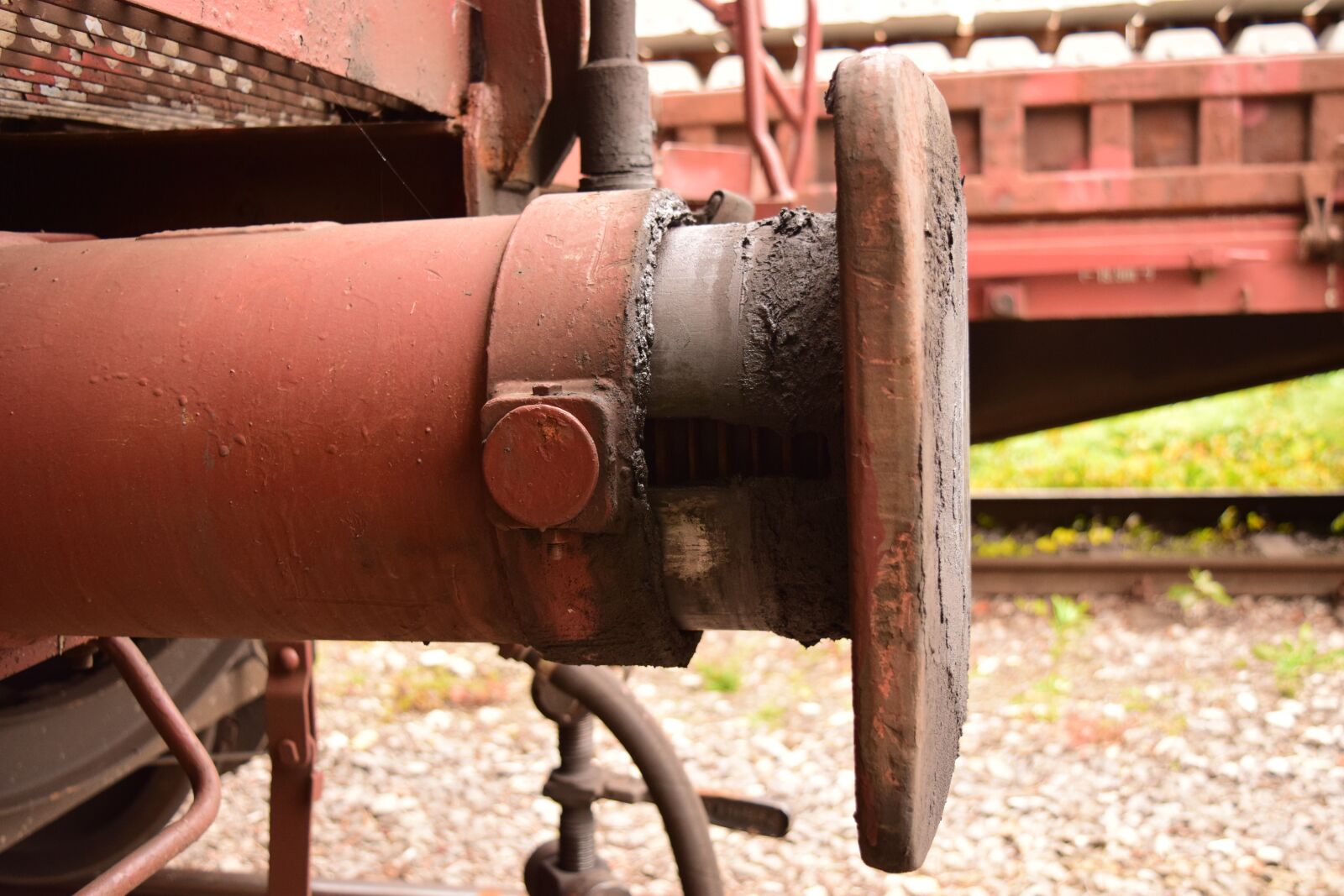 Nikon D3300 sample photo. Train, goods wagons, clutch photography