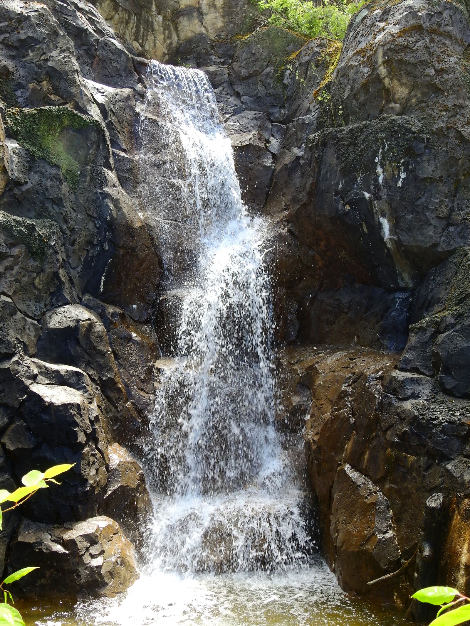 Nikon Coolpix P900 sample photo. Water, waterfall, nature photography