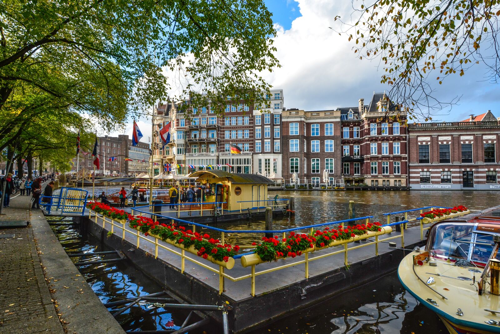 Nikon D5200 sample photo. Amsterdam, flowers, river photography