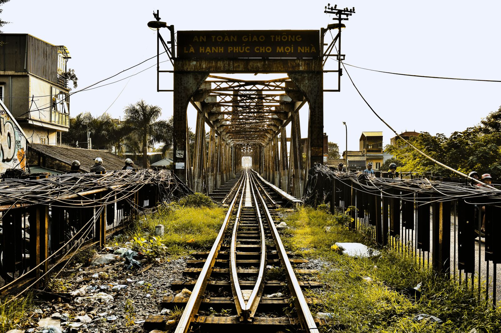 Nikon D7100 sample photo. Bridge, long, border photography