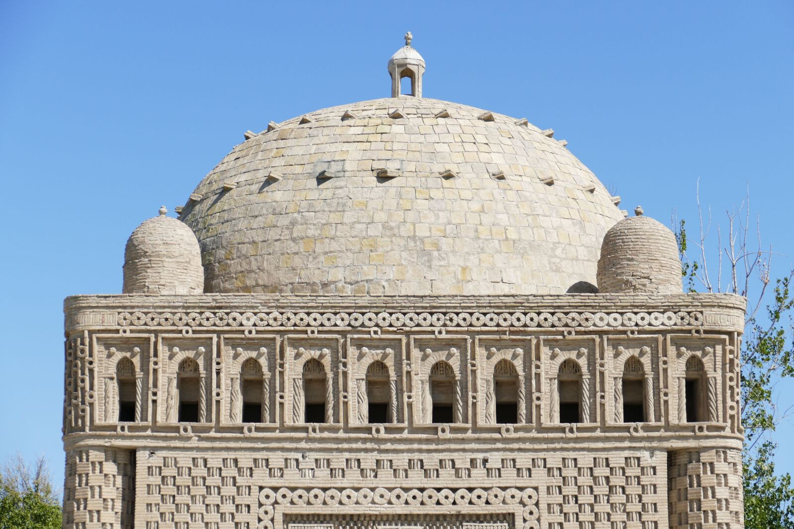 Panasonic Lumix DMC-FZ1000 sample photo. Bukhara, uzbekistan, architecture photography