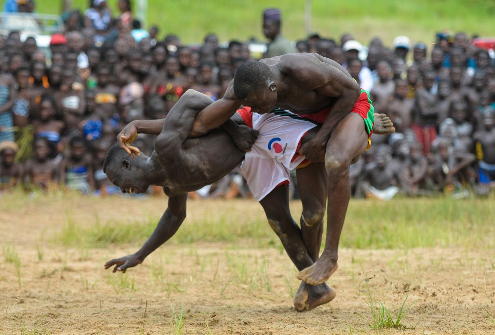 Nikon D300 sample photo. Fight, wrestlers, tradition photography