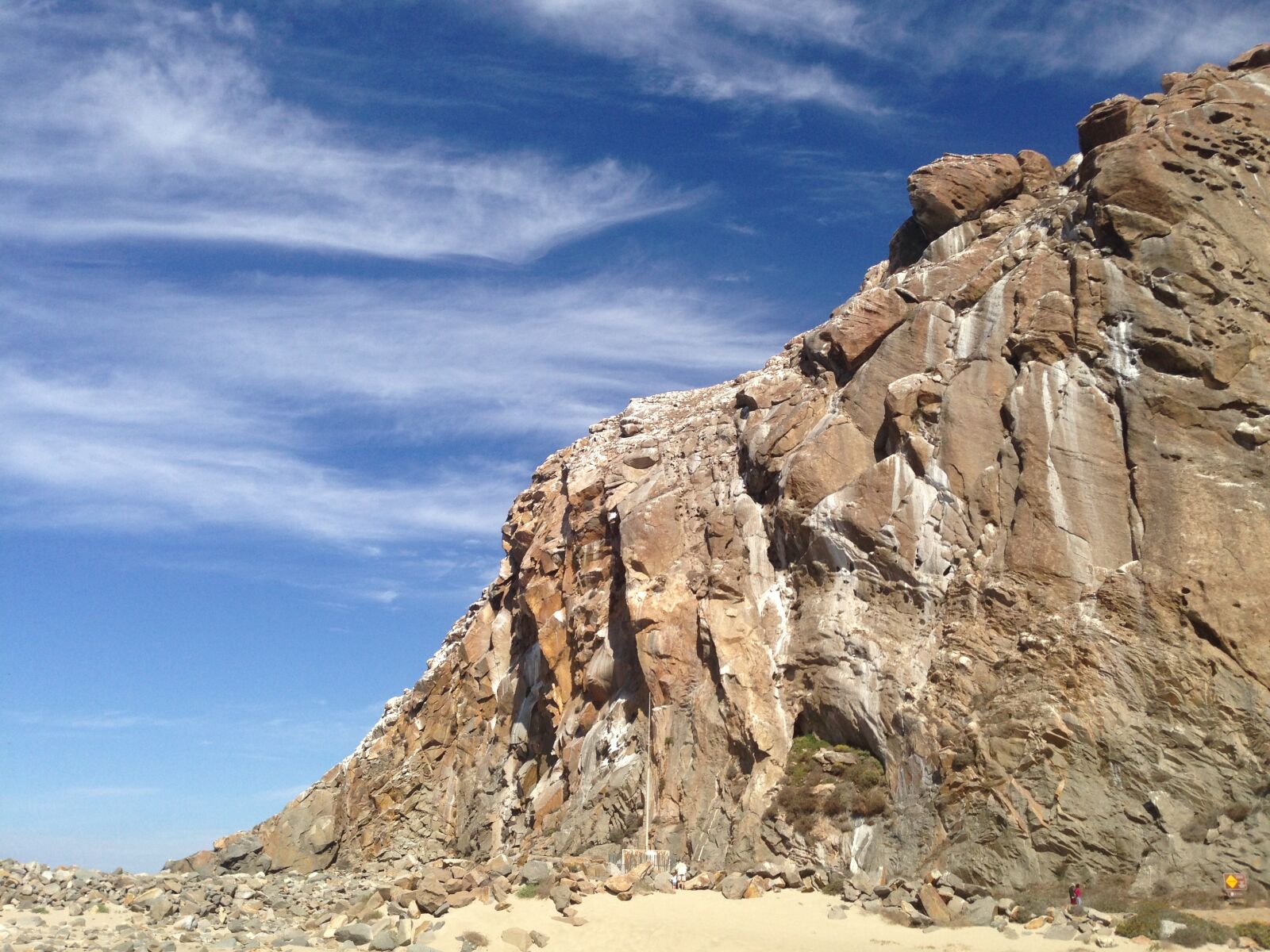 iPhone 5 back camera 4.12mm f/2.4 sample photo. Landscape, blue, sky photography