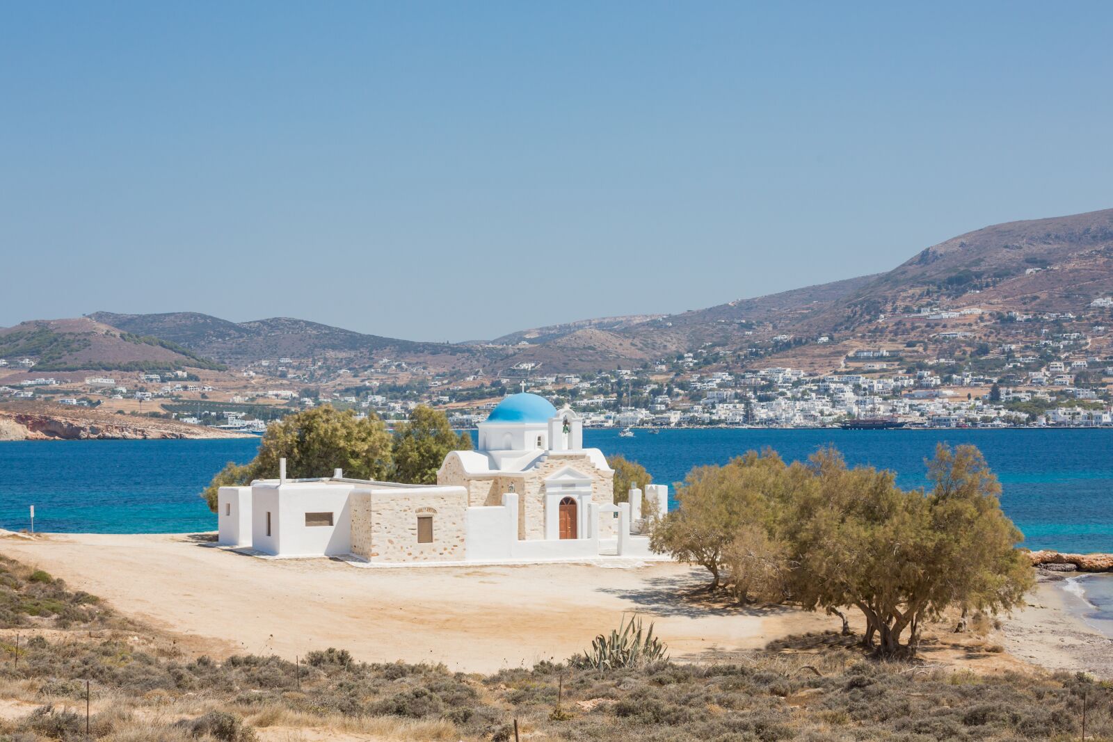 Canon EF 70-200mm F2.8L IS II USM sample photo. Greek, building, vacation photography