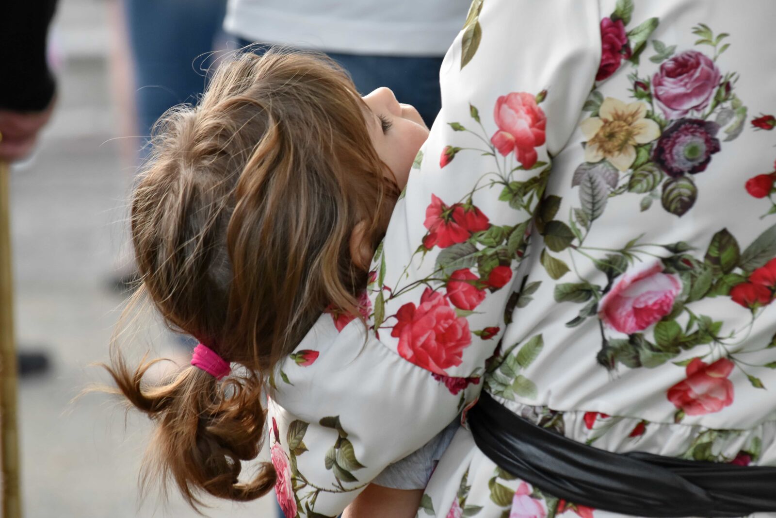 Nikon D5500 sample photo. Arm, childhood, dress, mother photography