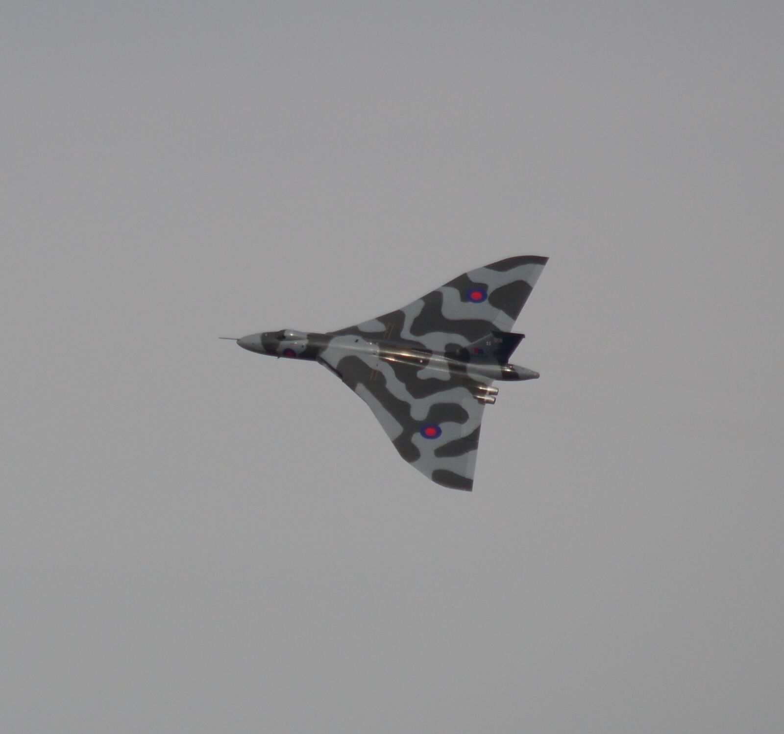 Nikon D3200 sample photo. Xh558, avro, vulcan photography