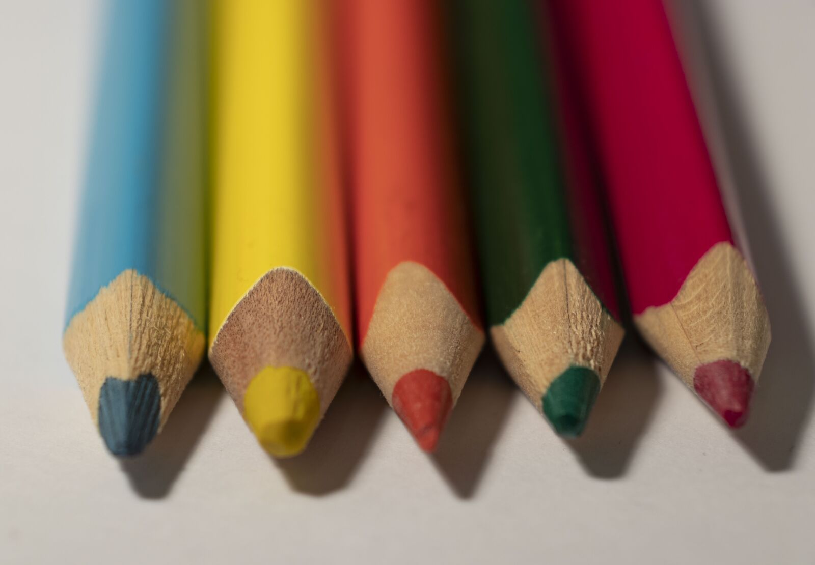 Canon EOS 200D (EOS Rebel SL2 / EOS Kiss X9) sample photo. Pencil, closeup, pencildrawing photography