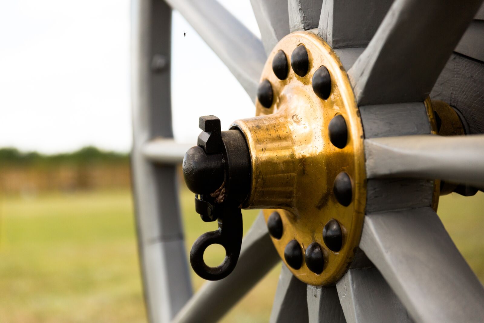 Canon EOS 5D Mark III sample photo. Wheels, cart, transport photography