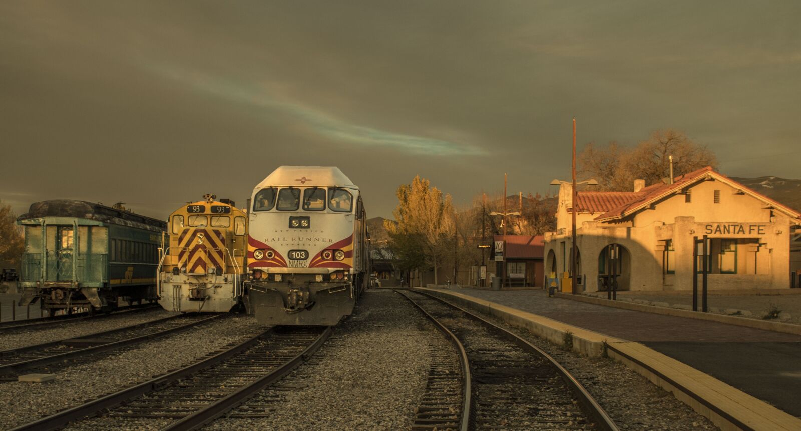 Nikon D5500 sample photo. Railroad, train station, santa photography