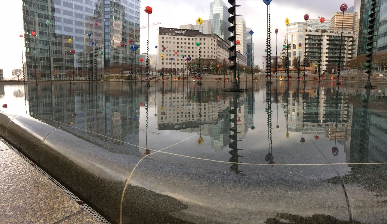 iPhone 5s back camera 4.15mm f/2.2 sample photo. Art, building, business, france photography
