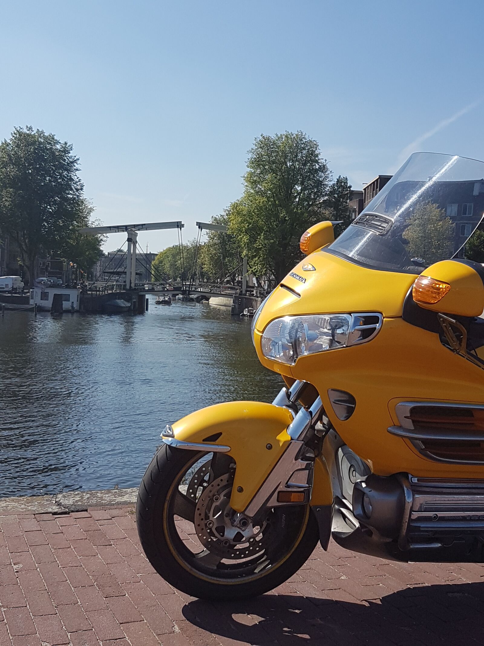 Samsung Galaxy S7 sample photo. Westerdoksdijk, amsterdam, goldwing gl1800 photography