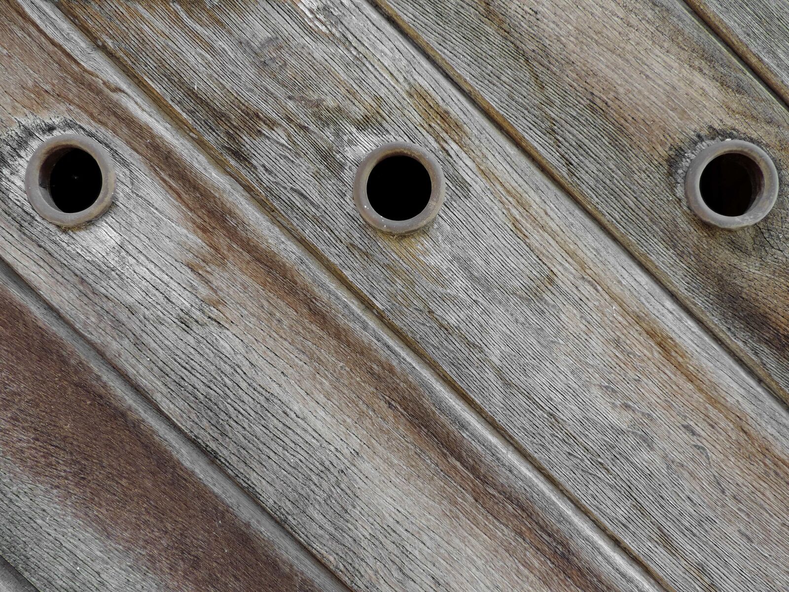 Nikon Coolpix P520 sample photo. Carpentry, lumber, oak, pattern photography