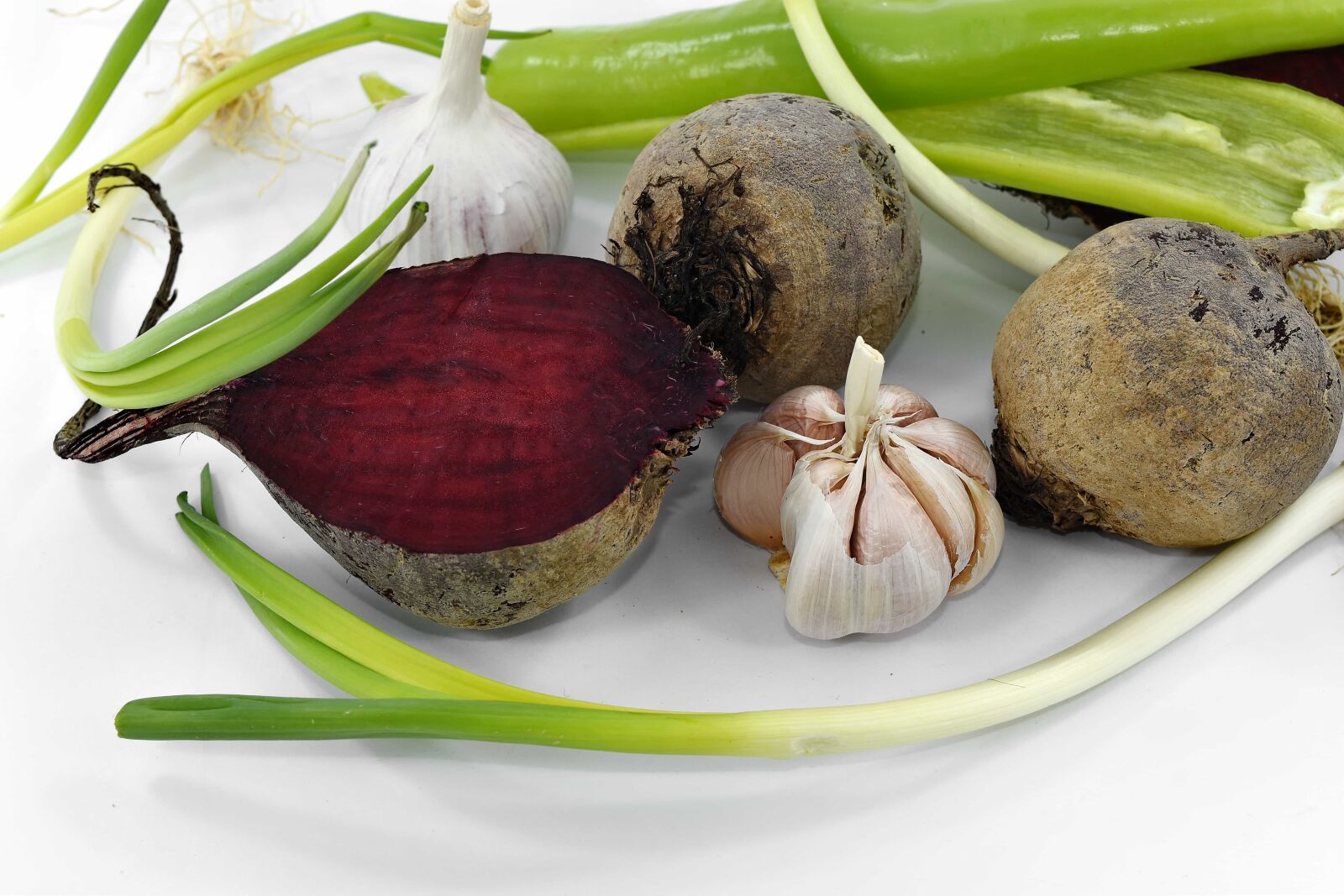 Nikon D5500 sample photo. Beetroot, garlic, leek, wild photography
