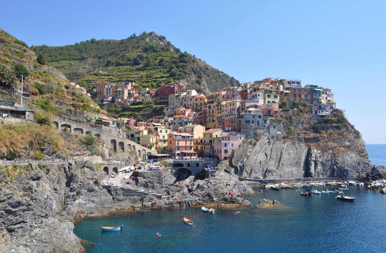 Nikon D5000 sample photo. Costa, sea, city photography