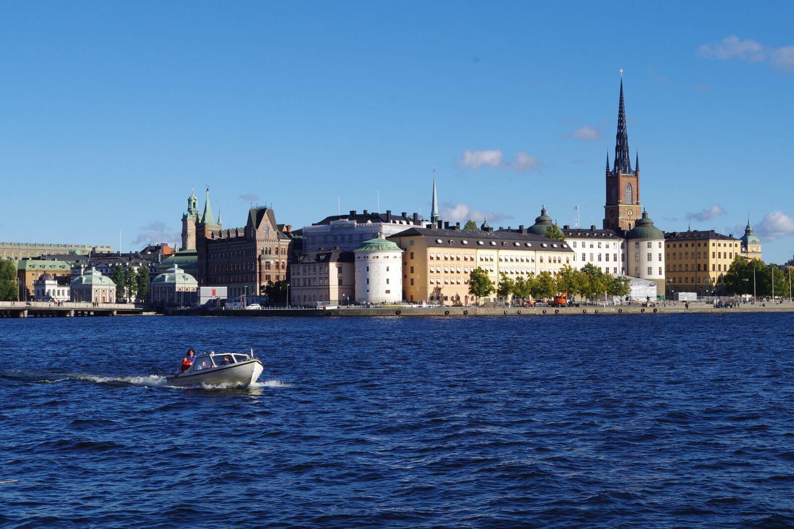 Pentax K-S1 sample photo. Stockholm, sweden, royal palace photography