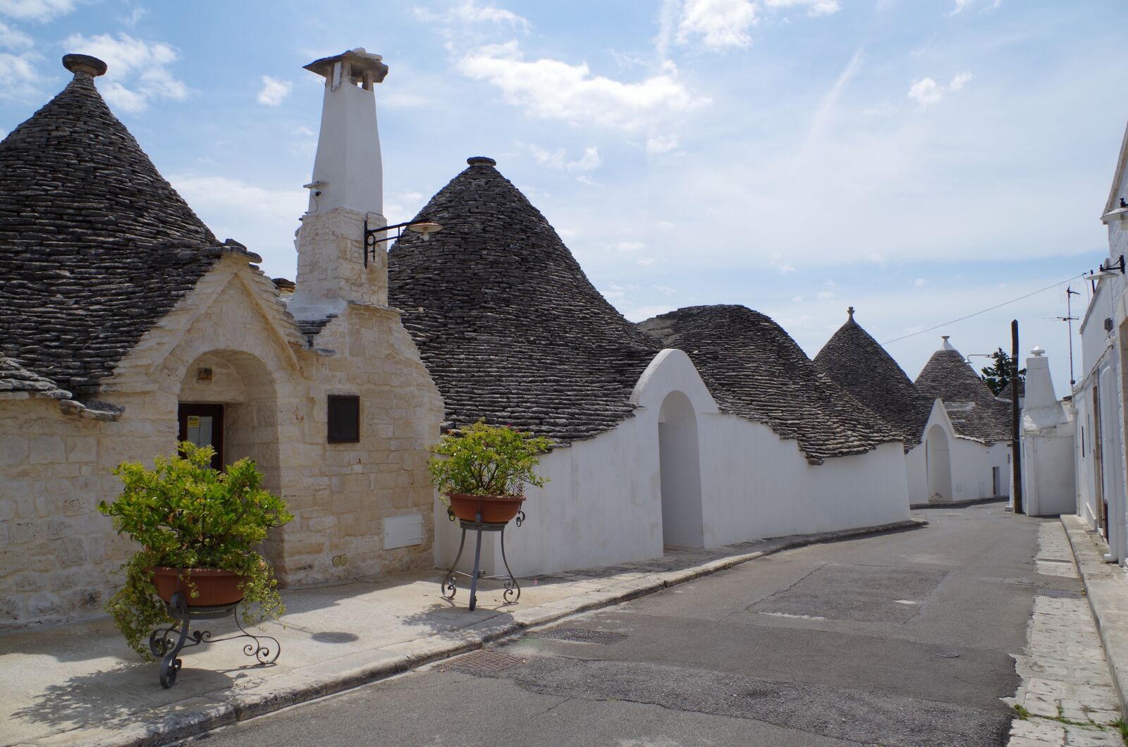 Pentax K-50 sample photo. Alberobello, puglia, trulli photography