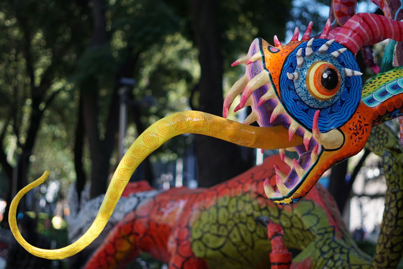 Sony FE 50mm F1.8 sample photo. Nature, fun activities, dragon photography