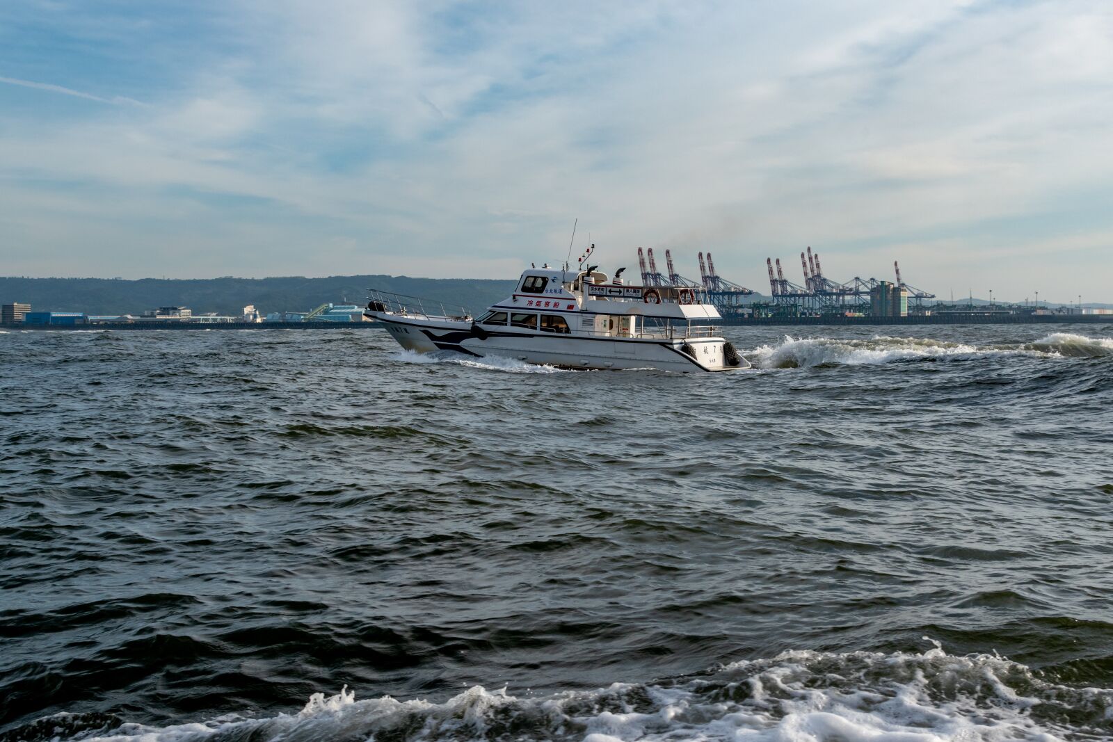 Nikon D5500 sample photo. Boat, river, water photography