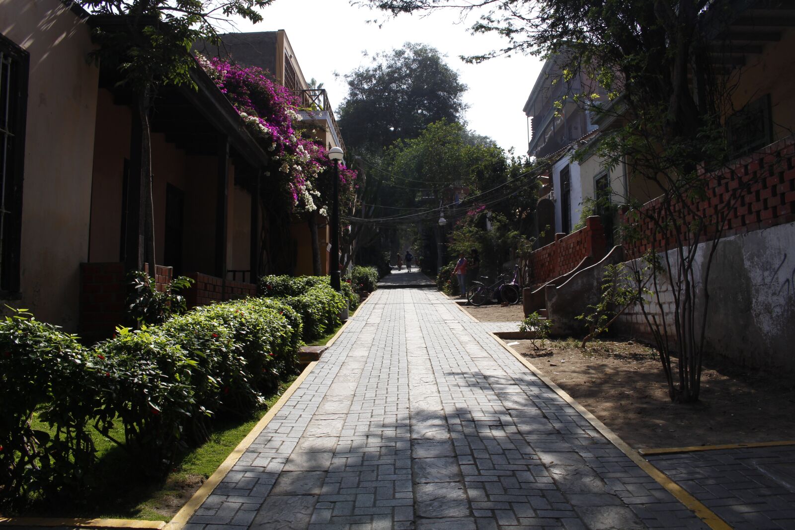 Canon EOS 700D (EOS Rebel T5i / EOS Kiss X7i) sample photo. City of lima, peru photography