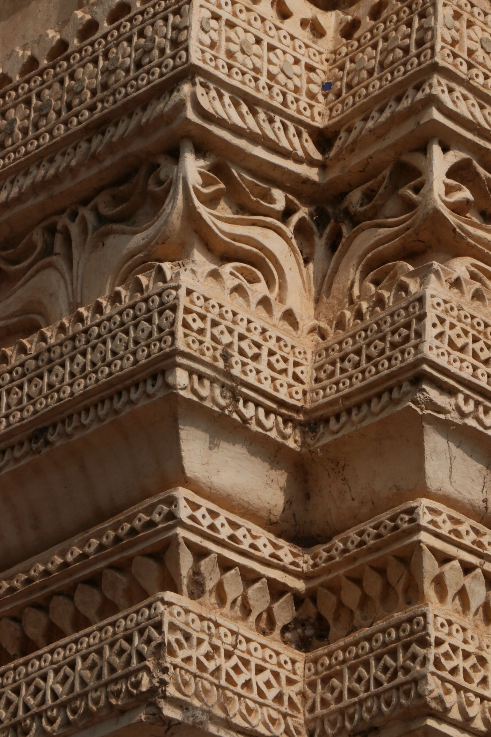 Canon EF-S 18-135mm F3.5-5.6 IS USM sample photo. Golconda fort, architecture, hyderabad photography
