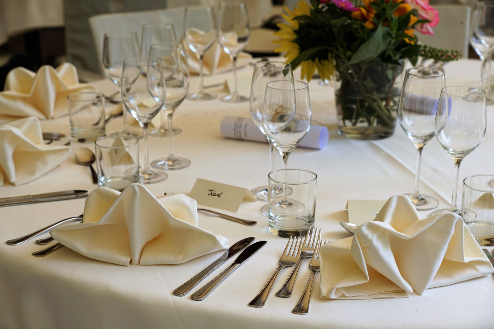 Sony DT 16-50mm F2.8 SSM sample photo. Table, festival, birthday photography