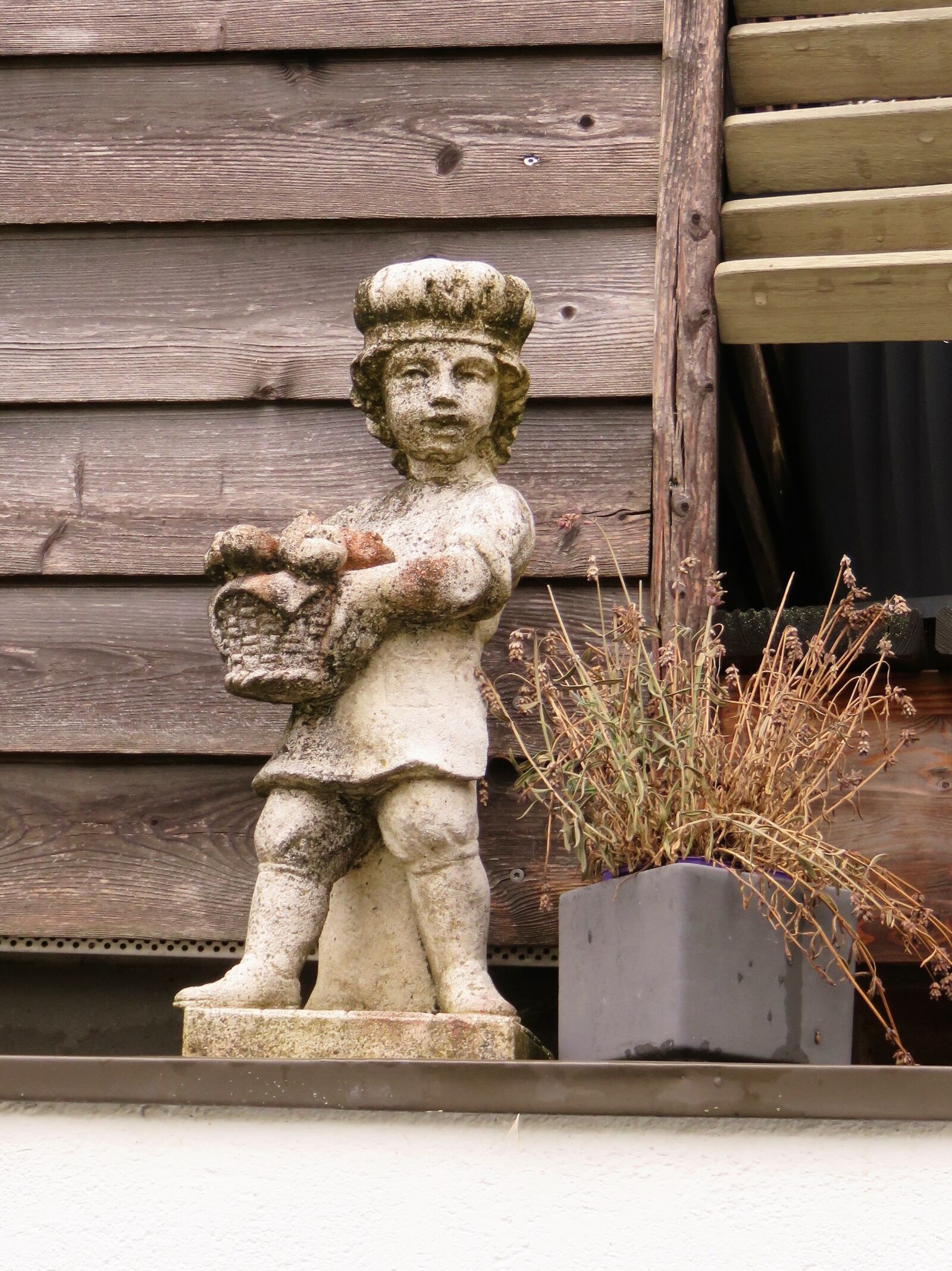 Canon PowerShot SX710 HS sample photo. Sculpture, figure, antique photography