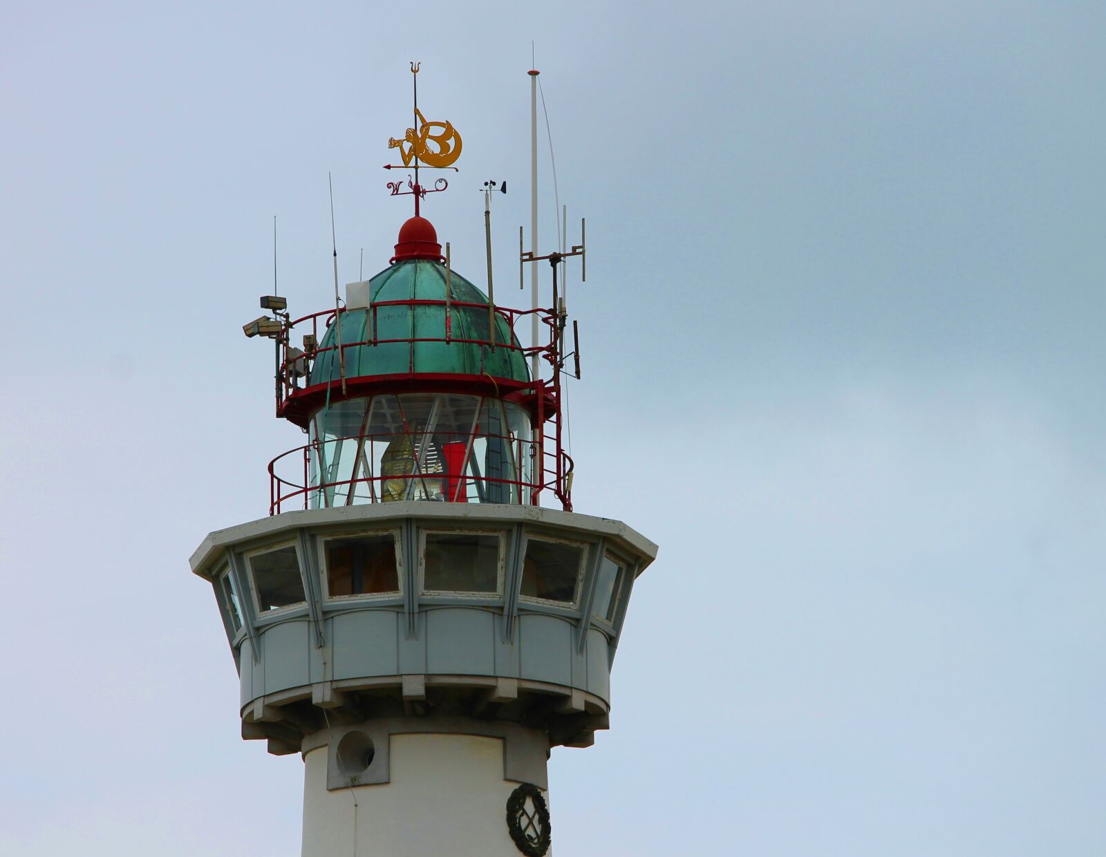 Canon EOS 1100D (EOS Rebel T3 / EOS Kiss X50) sample photo. Lighthouse, coast, north sea photography