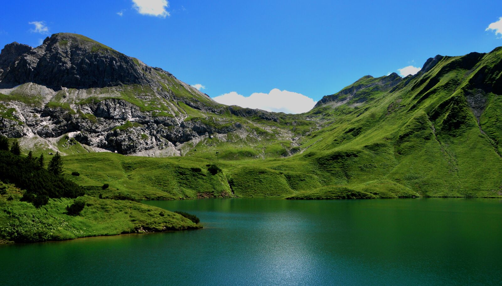 Nikon D3200 sample photo. Schrecksee, allgäu, hochgebirgssee photography