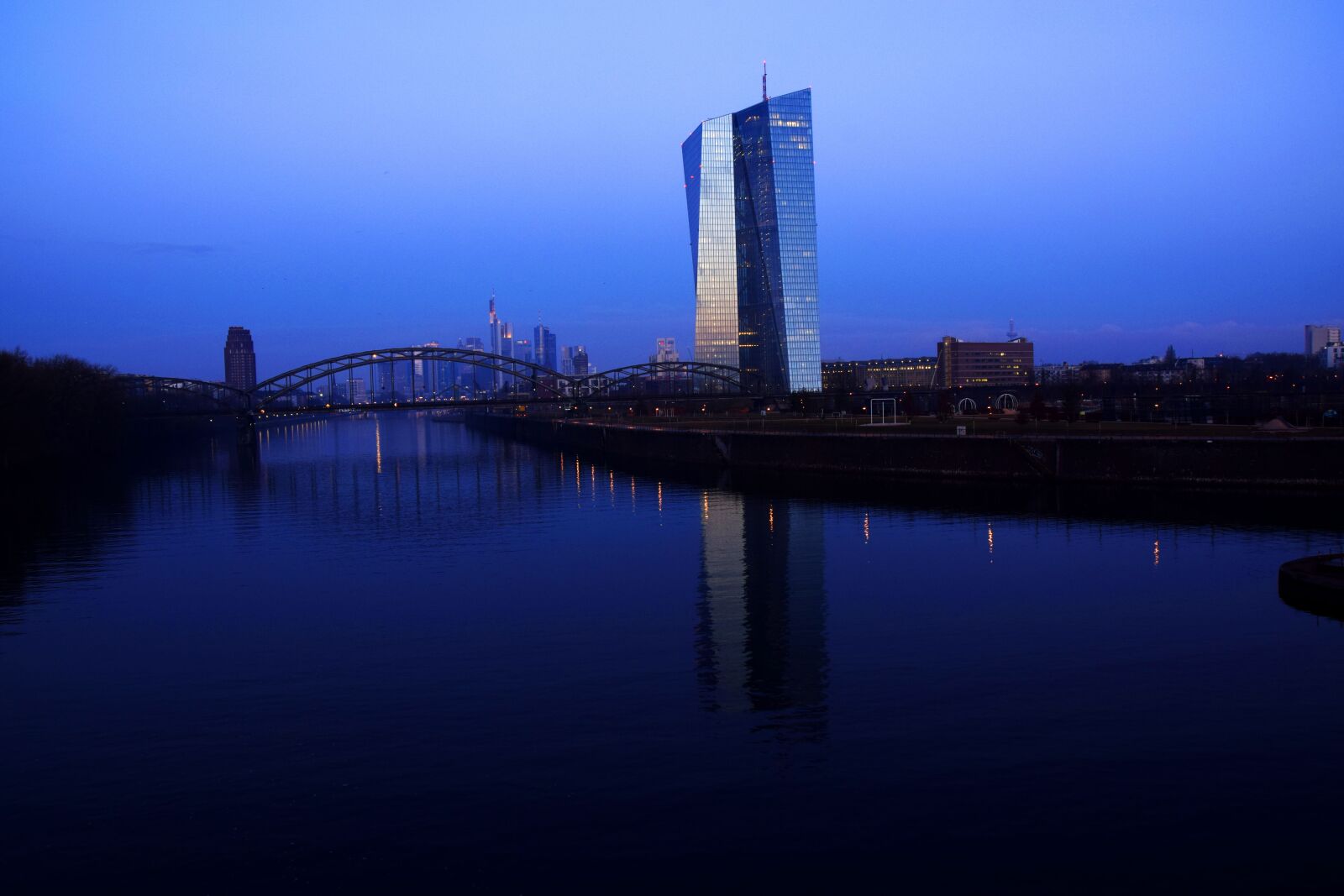 Nikon D5300 sample photo. Ecb, european central bank photography