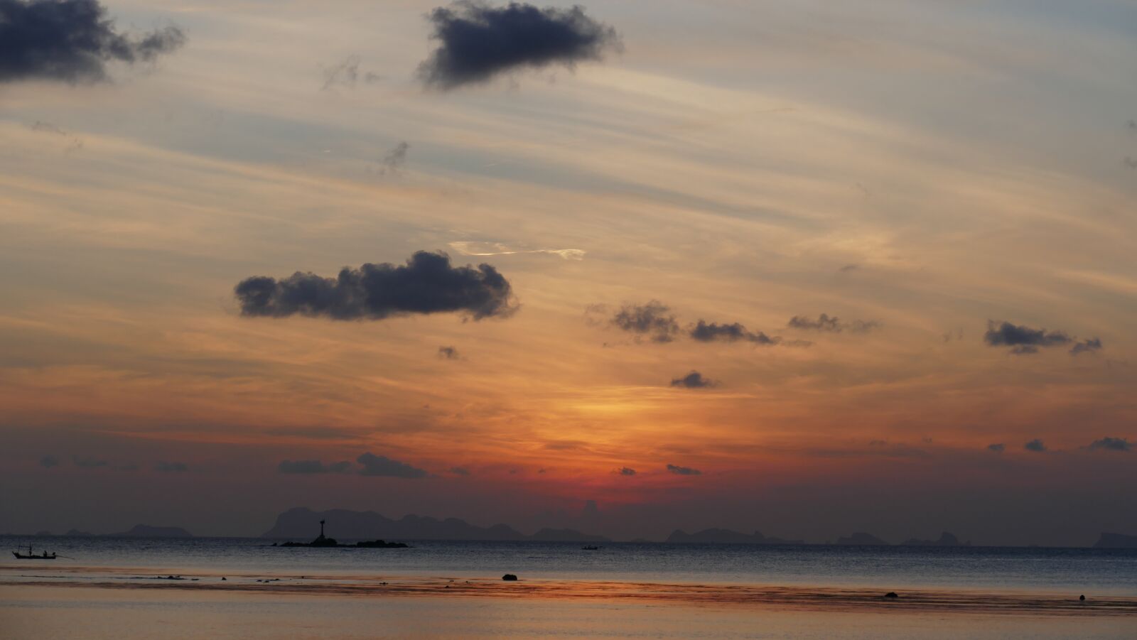Leica V-Lux (Typ 114) sample photo. Sunset, abendstimmung, water photography