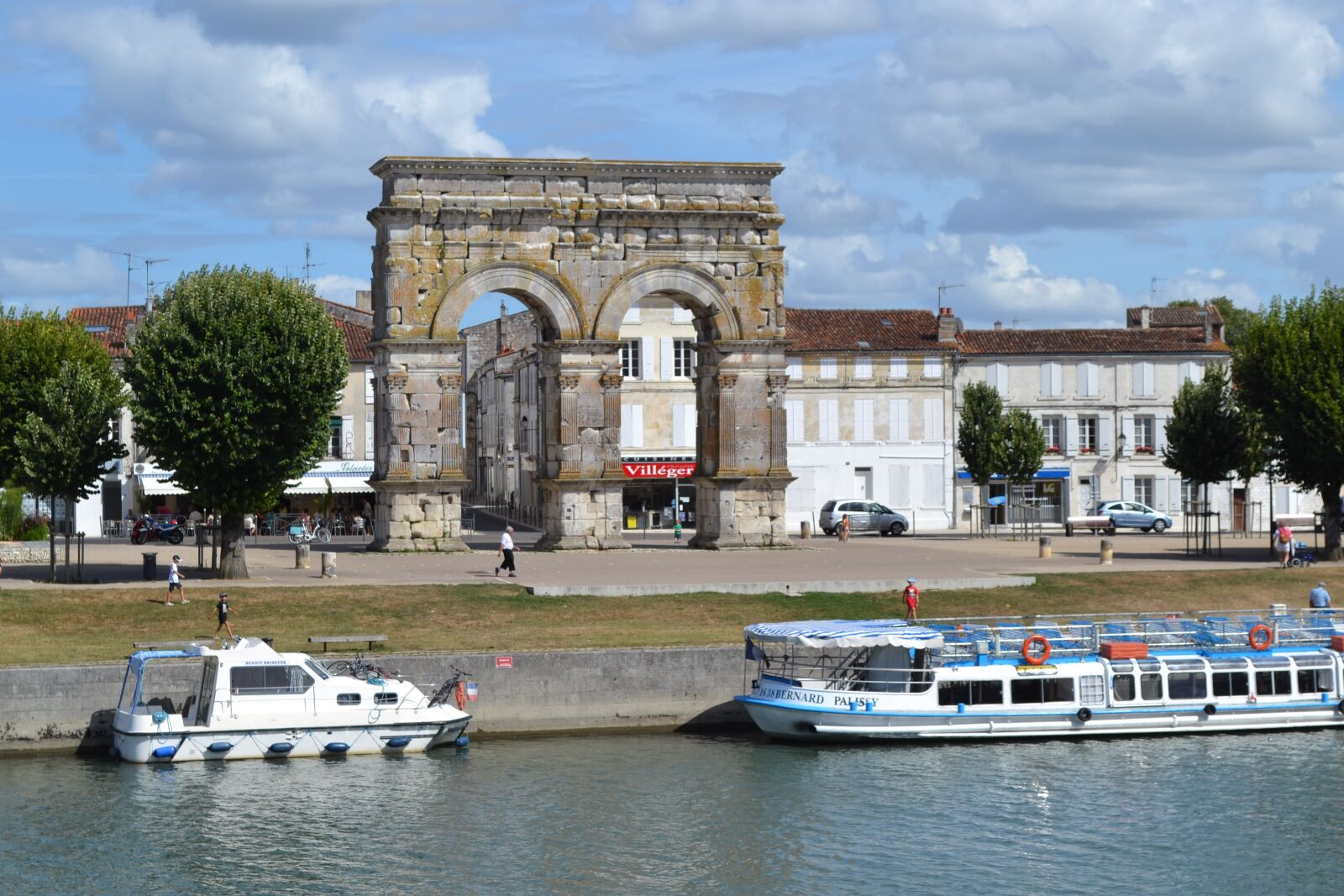 Nikon D3100 sample photo. Arc, peniche, water photography