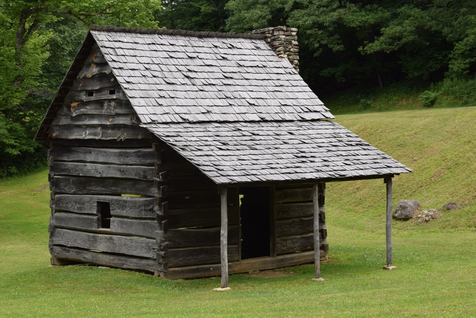 Nikon D3300 sample photo. Cabin, rustic, historic photography