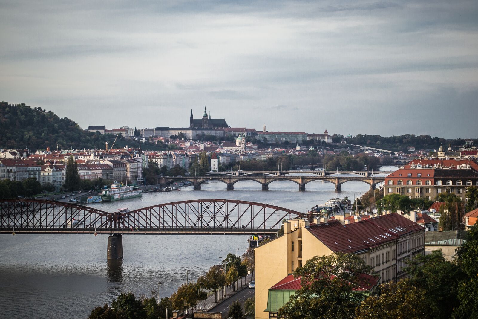 Nikon D3100 sample photo. Prague, river, vltava photography