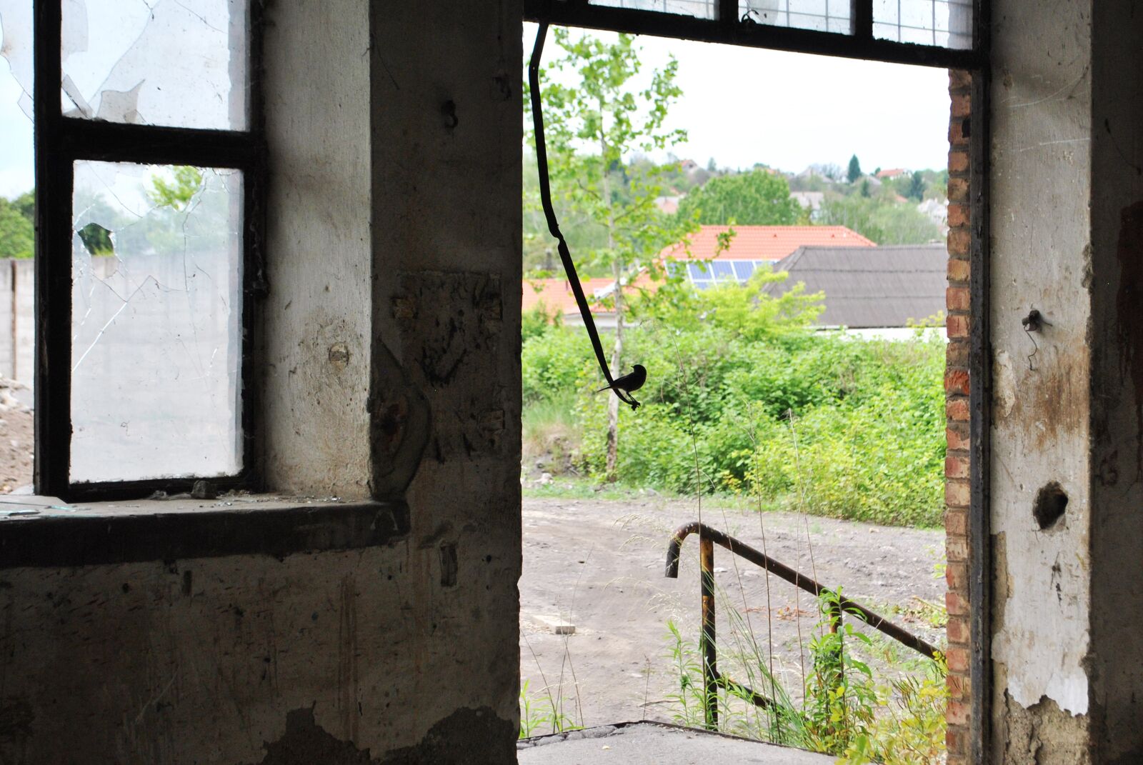 Nikon D3000 sample photo. Building, urbex, fracture photography