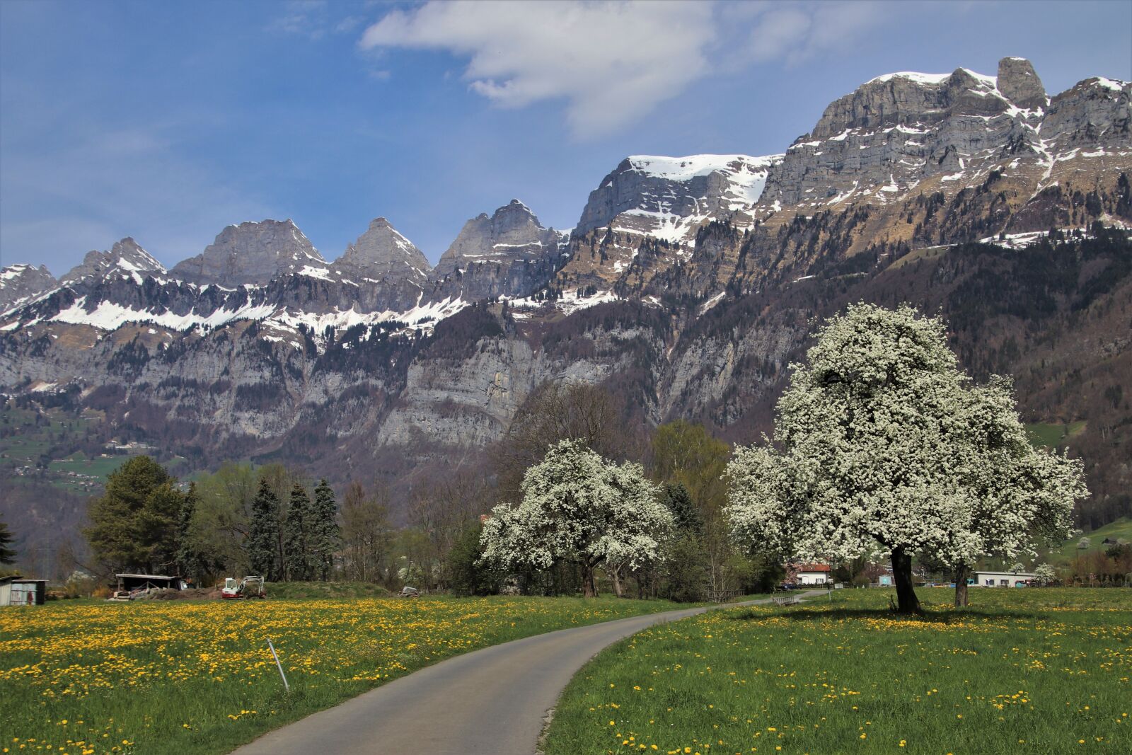 Canon EOS 80D sample photo. Spring, mountains, way photography