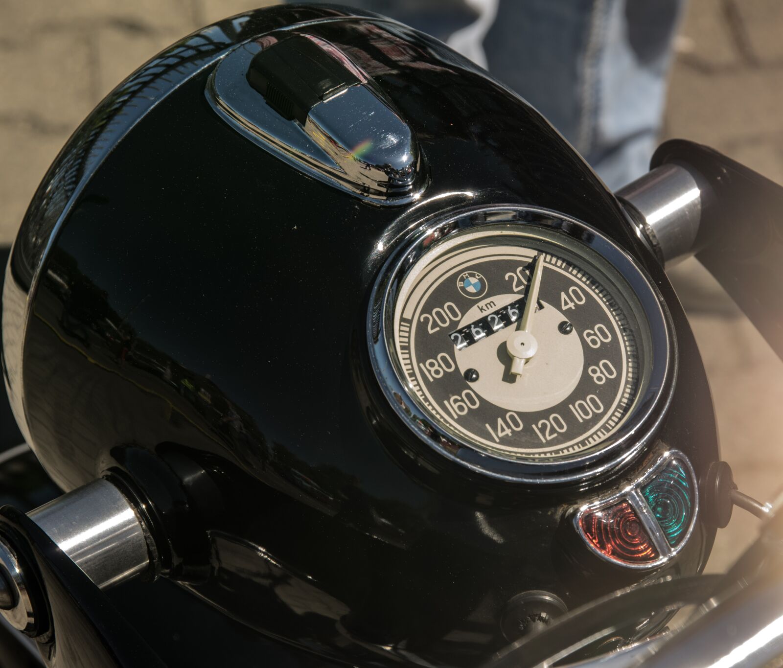 Pentax K-3 sample photo. Motorcycle, bmw, speedometer photography