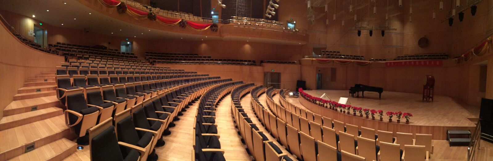 iPhone 6 Plus back camera 4.15mm f/2.2 sample photo. Piano, concert hall, steinway photography