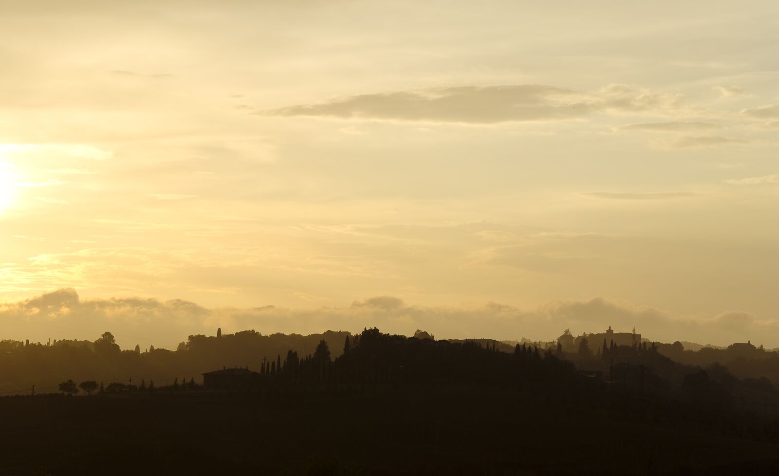 Nikon D5100 sample photo. Clouds, tuscany, landscape photography