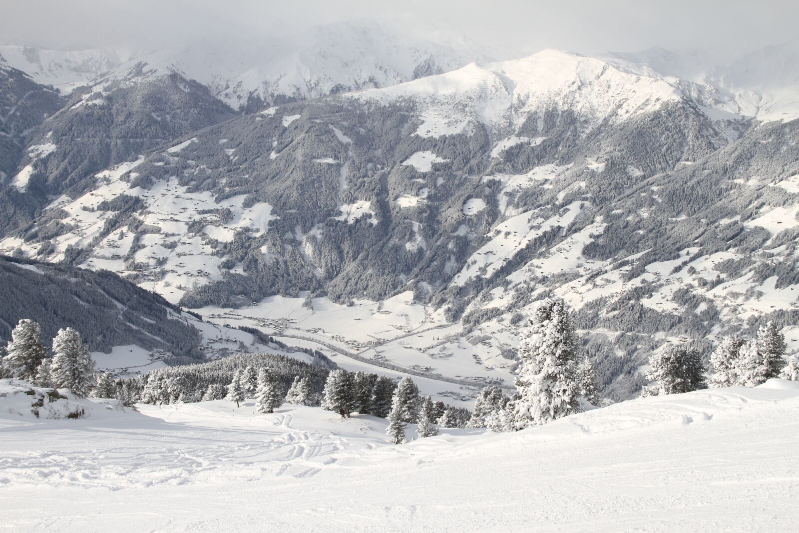 Canon EOS 7D sample photo. Winter, mountains, snow photography