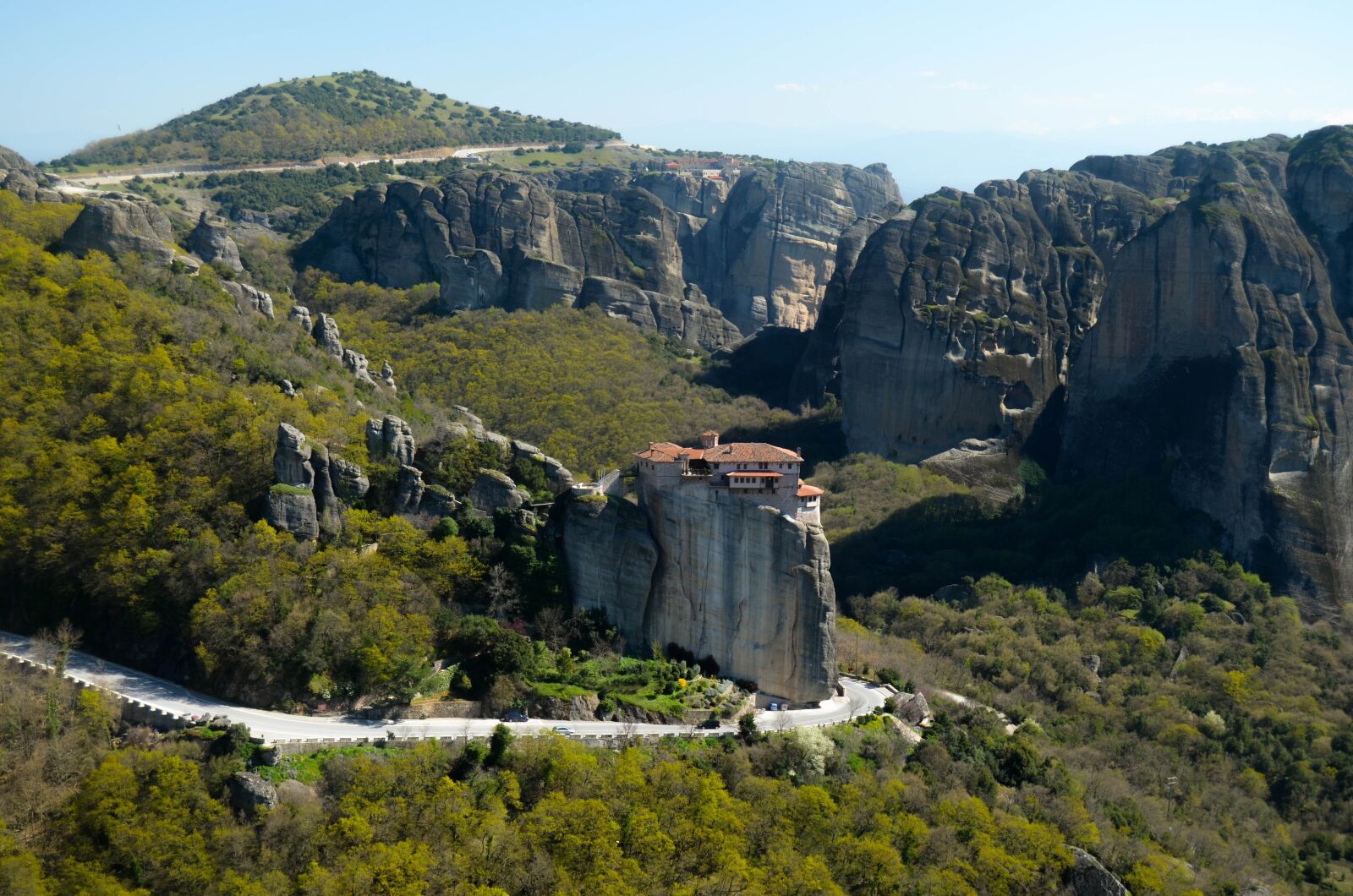 Nikon D5100 sample photo. Meteor, greece, monastery photography