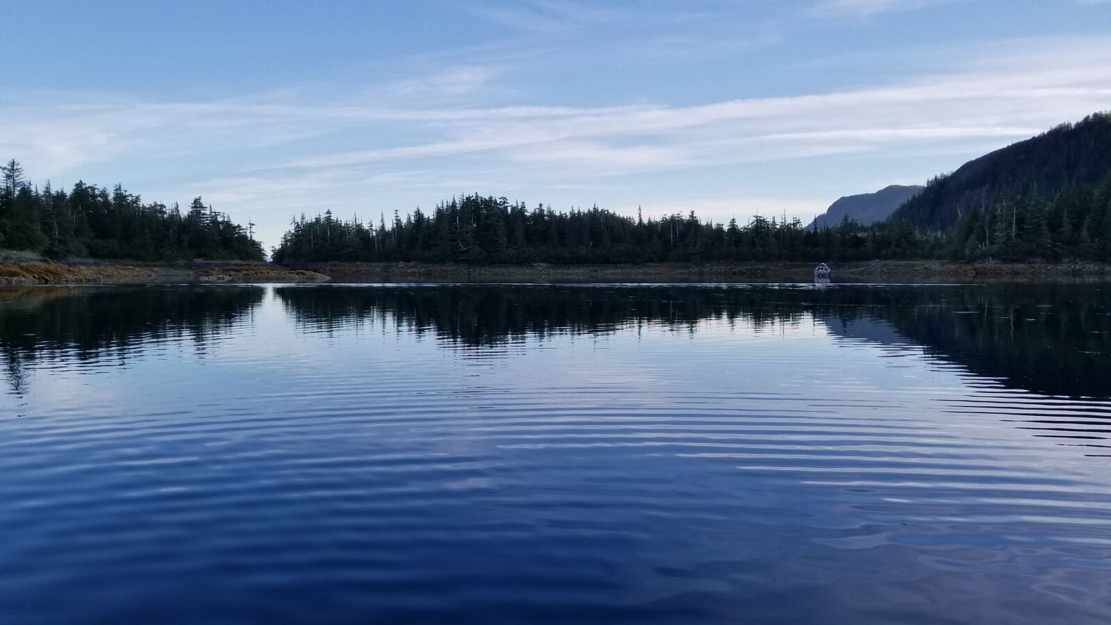Samsung Galaxy S8+ sample photo. Alaska, ocean, scenery photography