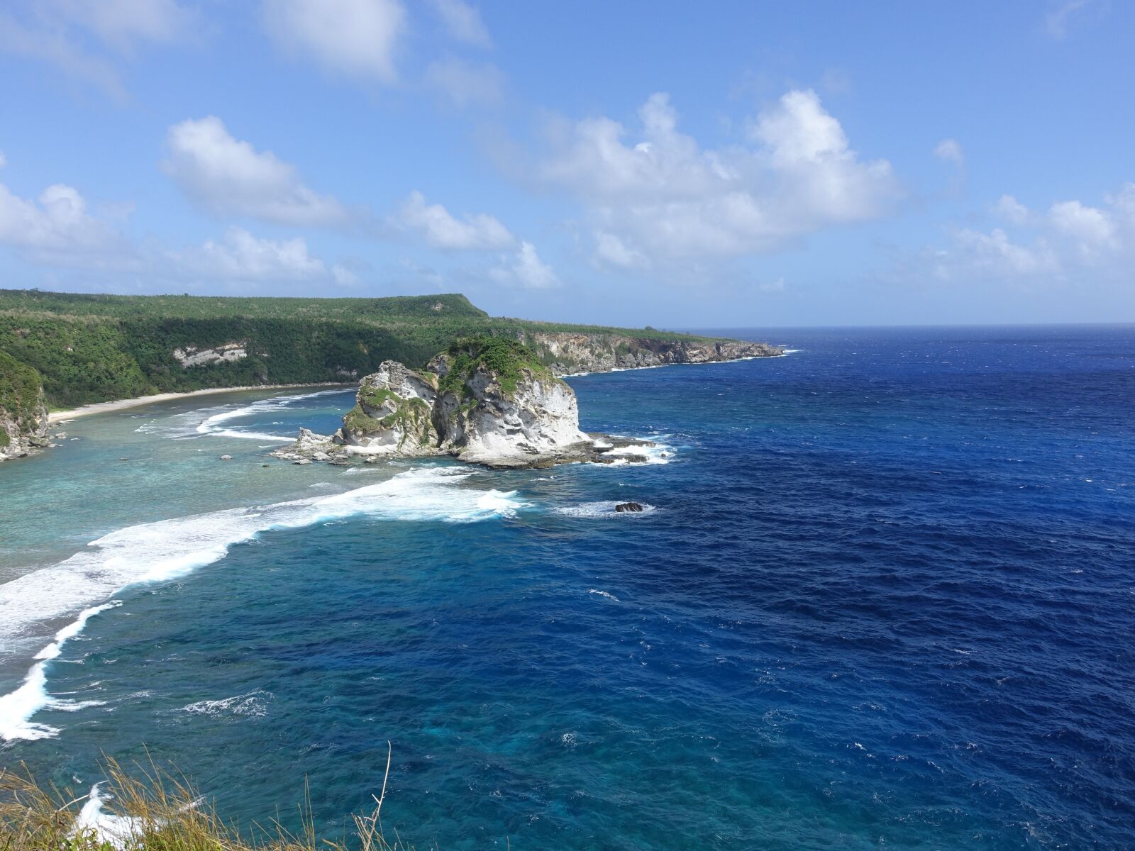 Sony Cyber-shot DSC-RX100 III sample photo. Saipan, bird island beach photography