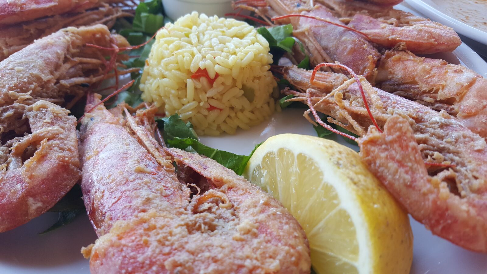 Samsung Galaxy S6 sample photo. Restaurant, shrimp, seafood photography