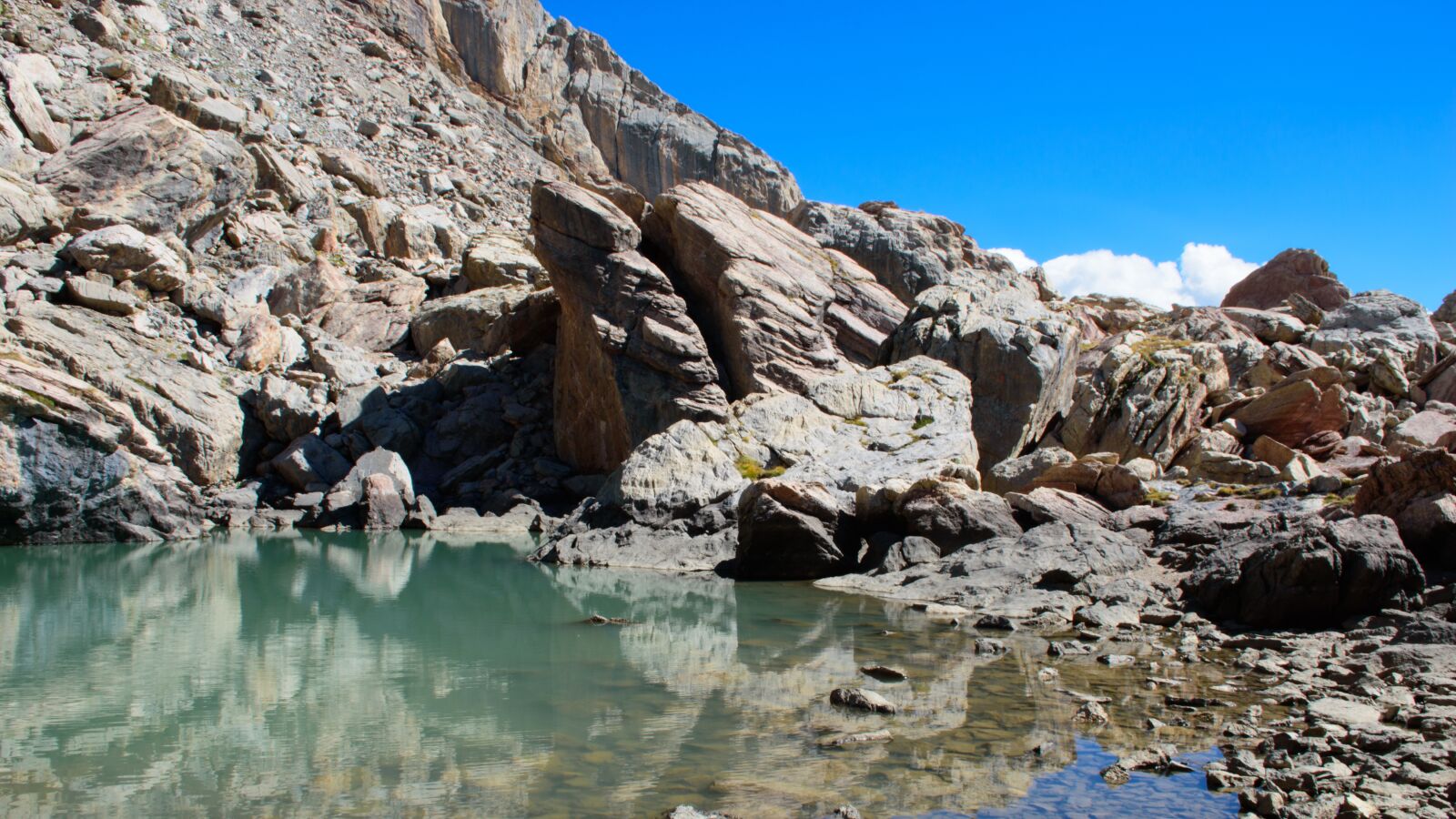 Nikon D5500 sample photo. Lake, mountain, water photography