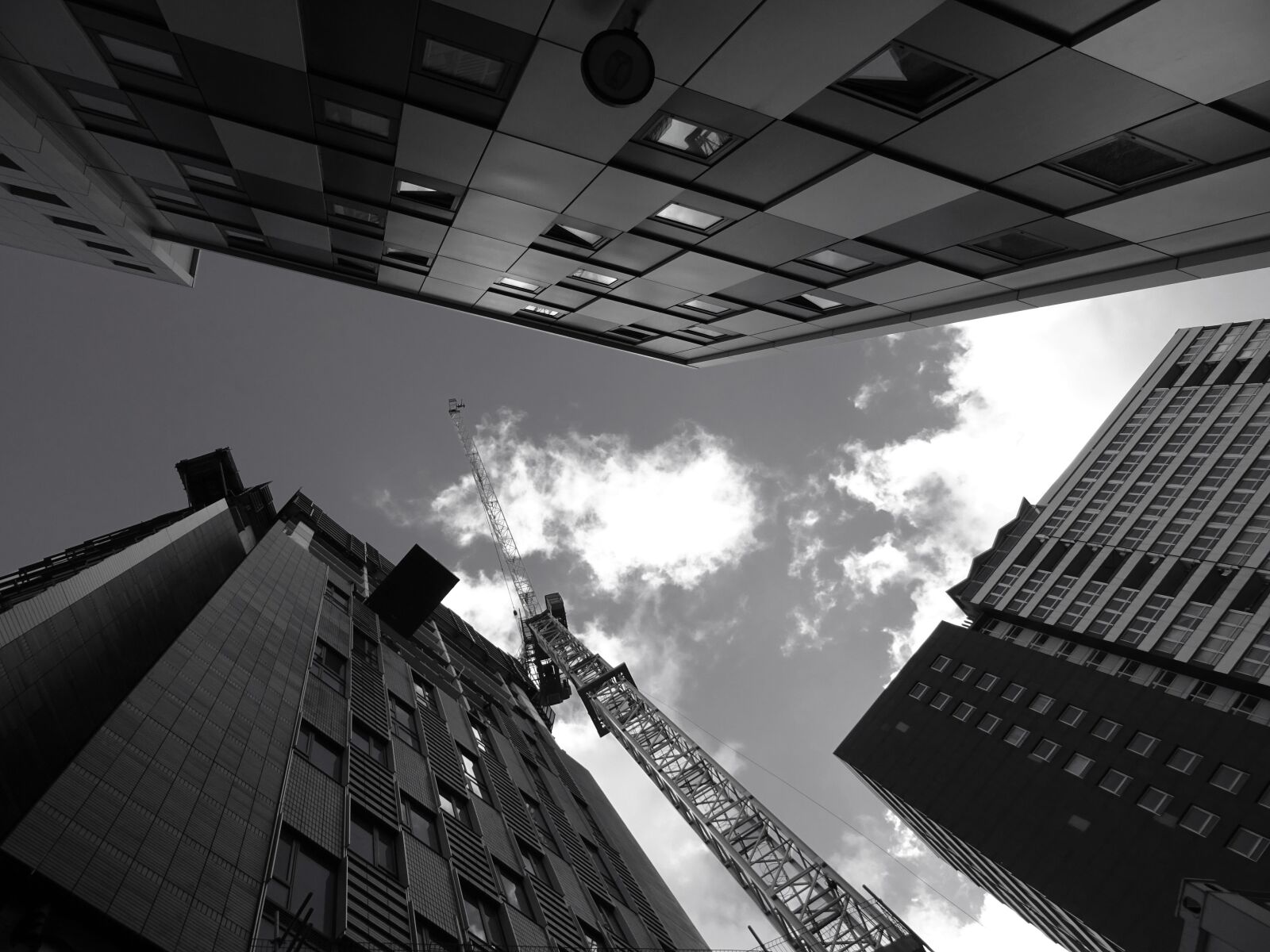 Sony DSC-HX60 sample photo. Architecture, black, and, white photography