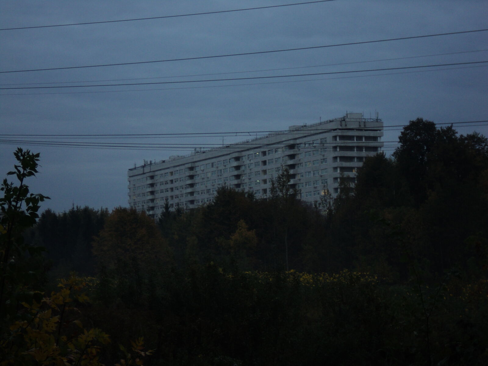 Sony DSC-S2100 sample photo. The evil may be photography