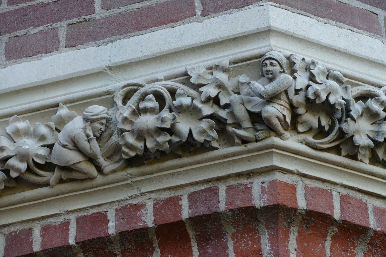 Panasonic Lumix DMC-FZ1000 sample photo. Architecture, facade, art photography